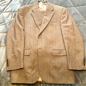 Paisley and Tan Men’s Suit(Plaid)